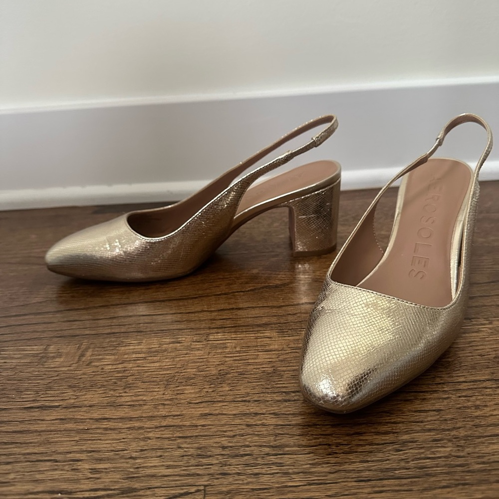AEROSOLES Mags Gold Metallic Slingback Heels Pumps
